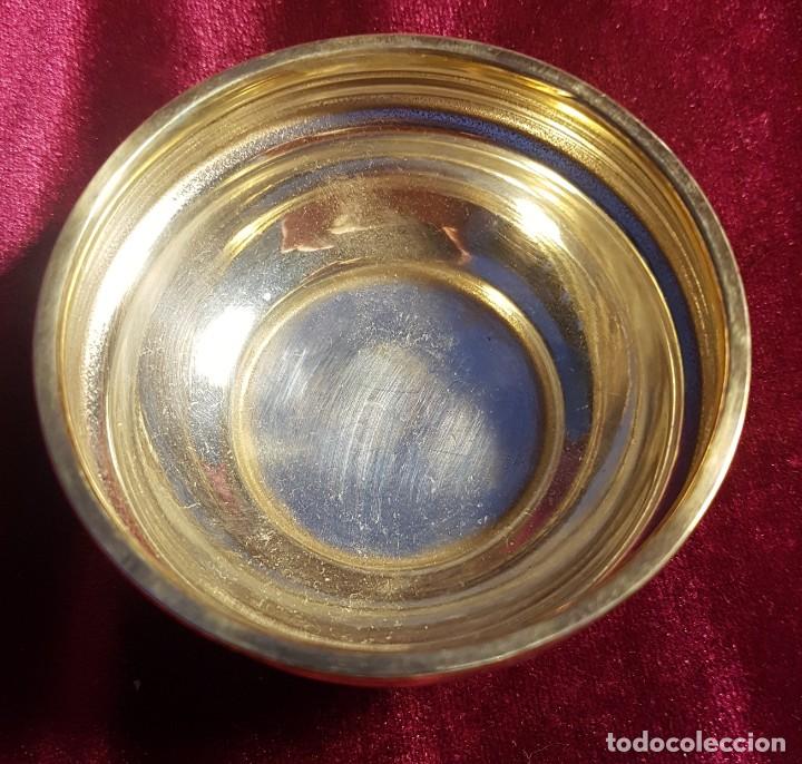 Aschenbecher: peque&ntilde;o cenicero, metal plateado, 72 mm de di&aacute;metro
