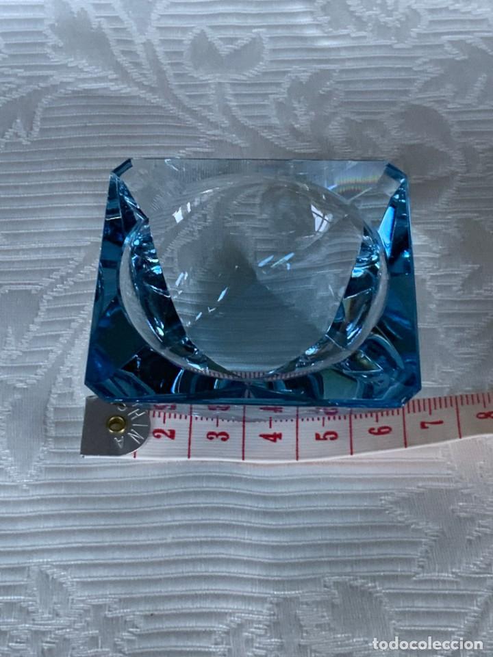 Ceniceros: Cenicero mini azul de cristal