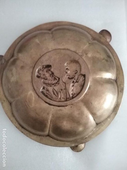 Ceniceros: Cenicero de bronce - Foto 4