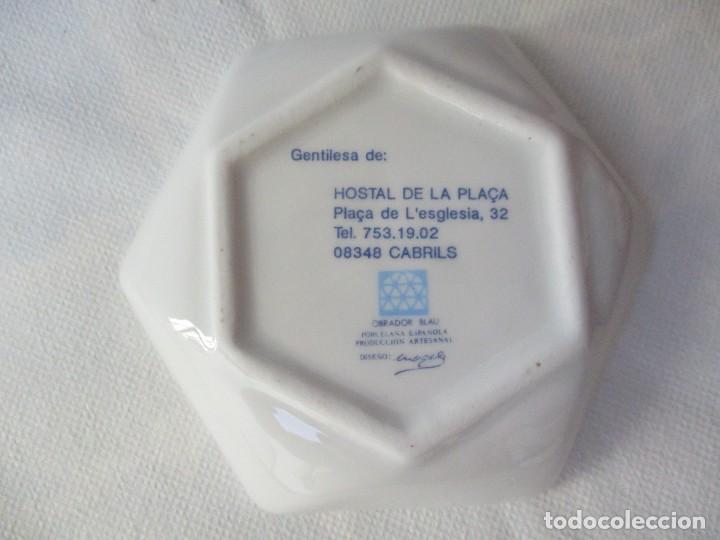 Ceniceros: ANTIGUO CENICERO DE HOSTAL DE LA PLACA CABRILS ( CTC ) - Foto 2