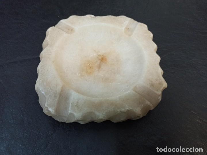 Ashtrays: Cenicero alabastro. C31