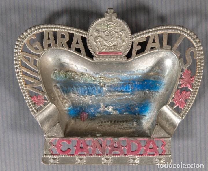 Ceniceros: Cenicero Canada Nagarra Fals