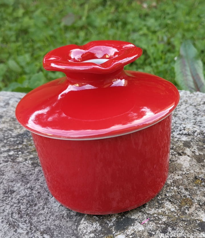 Ashtrays: Antiguo Cenicero en dos piezas de porcelana o loza - Pegatina MAFOR (Santander)
