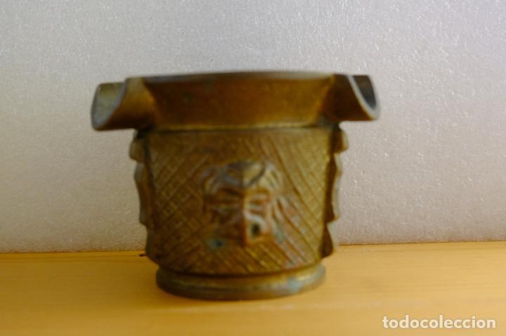 Ceniceros: CENICERO EN BRONCE CON FORMA DE ALMIREZ. 7 CM. - Foto 1