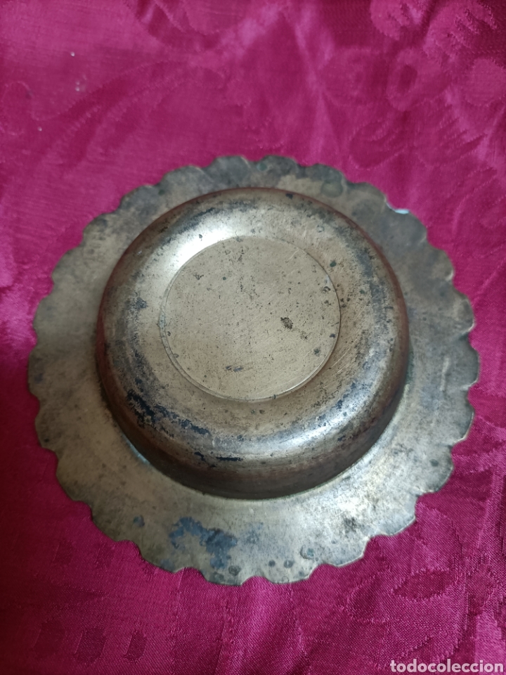 Ceniceros: Bonito cenicero. 11 cms &empty; - Foto 3