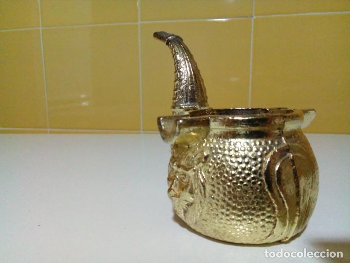 Ceniceros: cenicero de bronce en forma de pipa y cabeza tallada de leon - Foto 5
