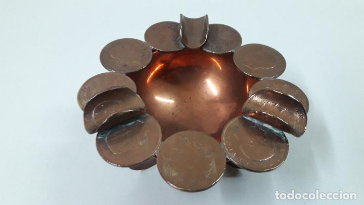 Ceniceros: CURIOSO CENICERO . REALIZADO CON MONEDAS . - Foto 2
