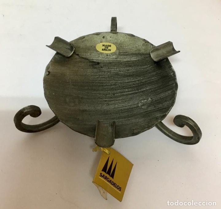 Ceniceros: CENICERO DE SARGADELOS DE FORJA ARTESANA. NUEVO. A&Ntilde;OS 70