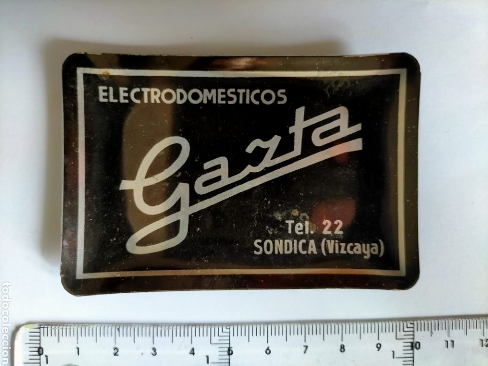 Cendriers: Cenicero Tarjetero met&aacute;lico publicidad de ELECTRODOM&Eacute;STICOS GAZTA Sondica (Vizcaya)