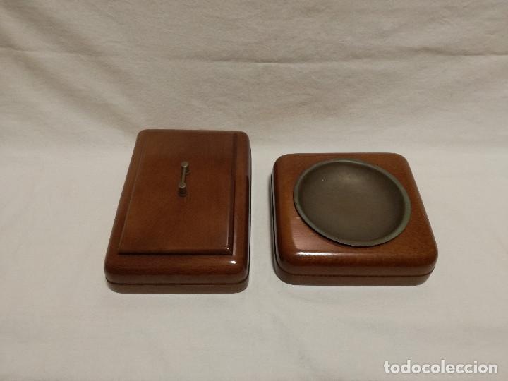Ceniceros: ANTIGUO CENICERO Y CAJA DE PUROS / CIGARROS DE MADERA DE &iquest;HAYA? Y BRONCE / LATON - MARCA SIAT