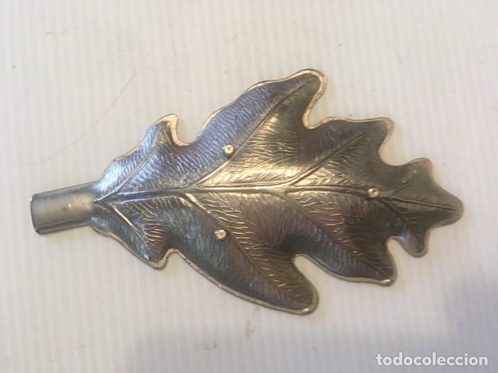 Ceniceros: cenicero de metal con forma de hoja - Foto 2