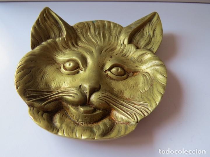 Portacenere: CENICERO BRONCE SANTARRUFINAS MADRID