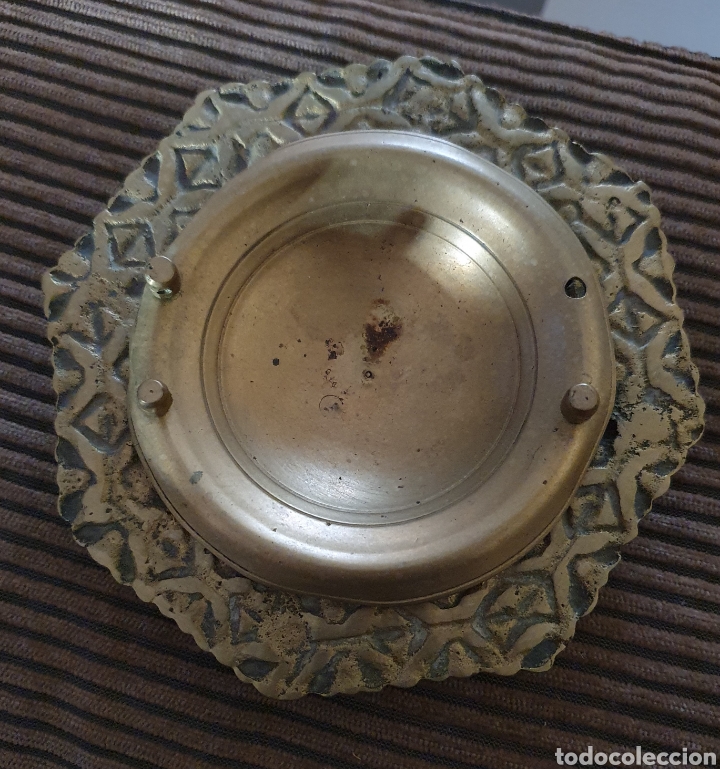 Ashtrays: Antiguo quema incienso o cenicero posible bronce