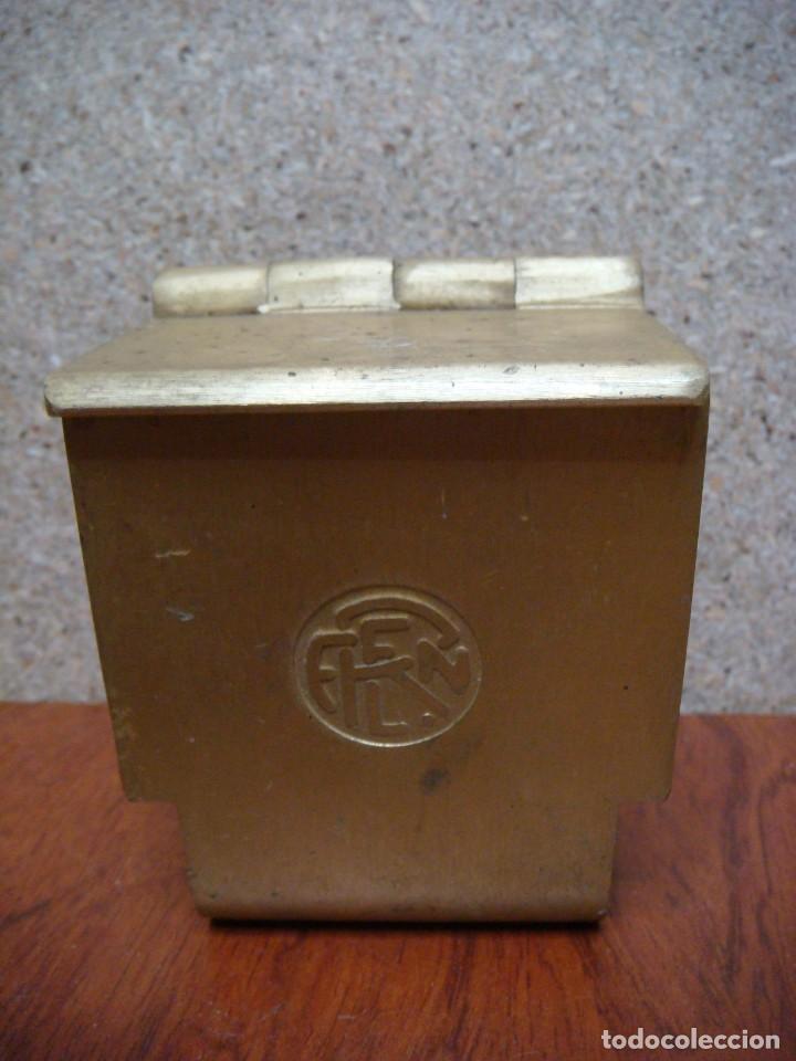 Ashtrays: CENICERO DE TREN RENFE ANTIGUO -(&)