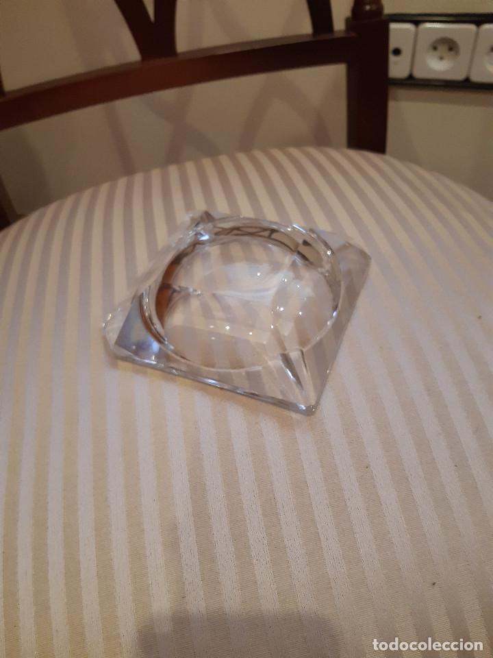 Ceniceros: Cenicero cuadrado cristal - Foto 2
