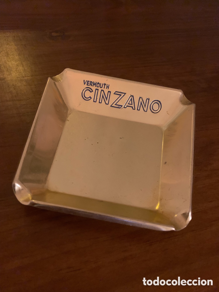 Cendriers: Cenicero de aluminio cinzano
