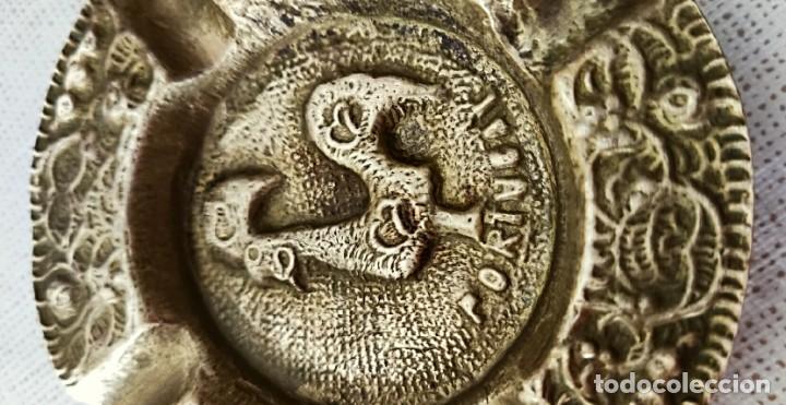 Ceniceros: Cenicero de bronce portugues - Foto 3