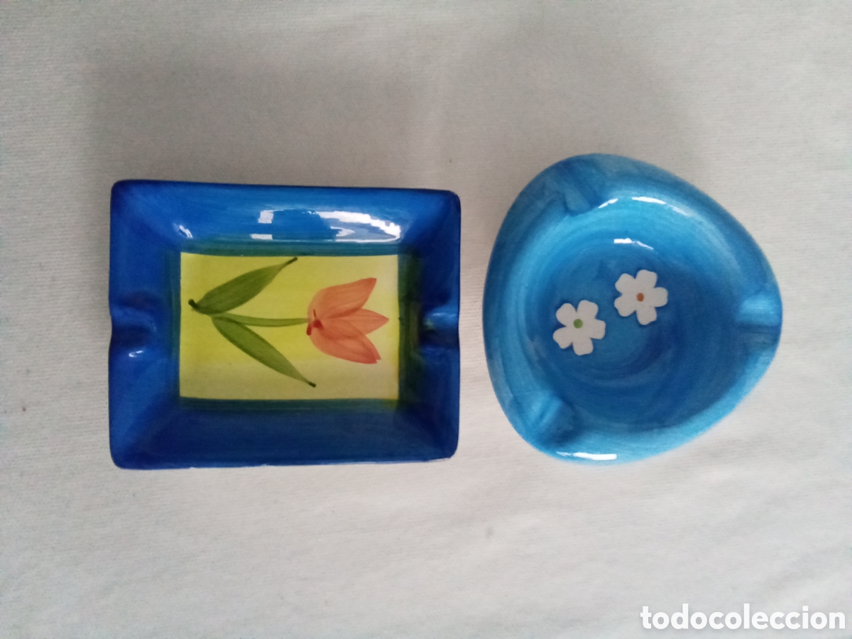 Ashtrays: Par de ceniceros de cer&aacute;mica
