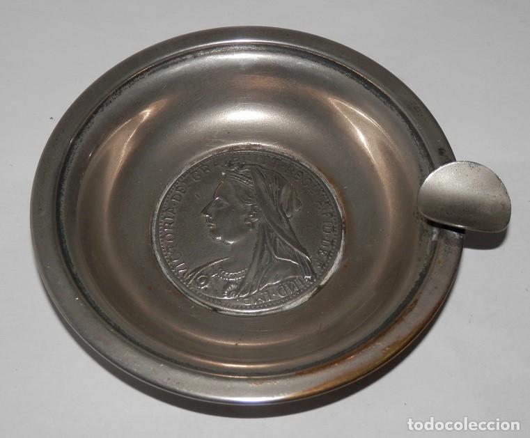 Aschenbecher: UN CENICERO VICTORIA DEI GRA BRITT REGINA FIDDEF IND IMP