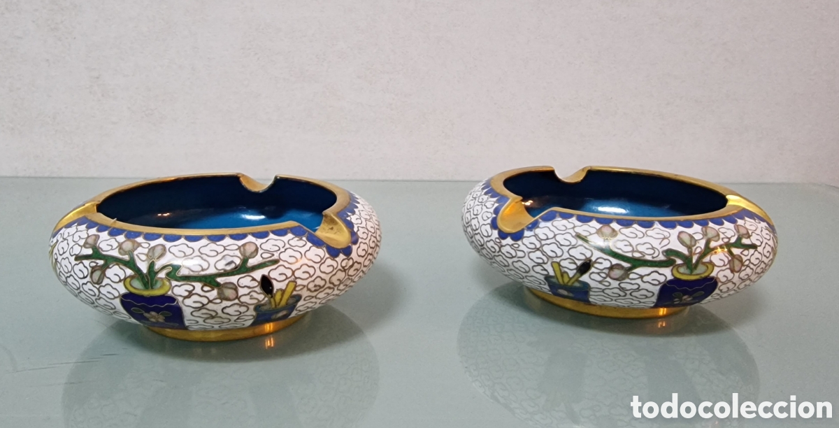 Ceniceros: PAREJA DE CENICEROS DE ESMALTE CLOISONNE - Foto 1