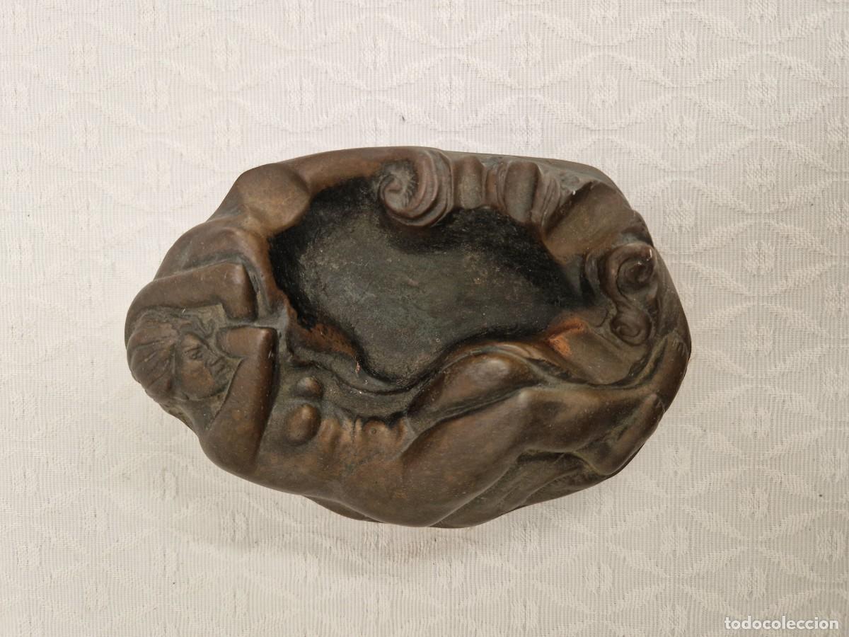 Cendriers: MUJER RECOSTADA. BONITO CENICERO EN BRONCE