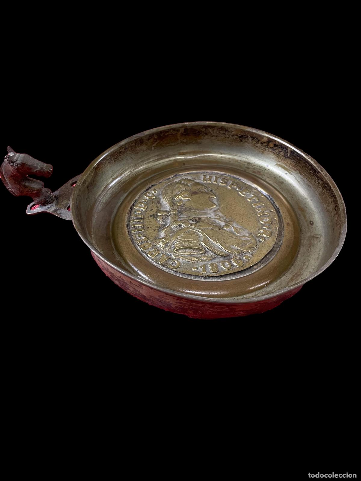 Aschenbecher: CENICERO VALENTI. BRONCE. BAJRRELIEVE CARLOS III. 1806. ESPA&Ntilde;A. SIGLO XX