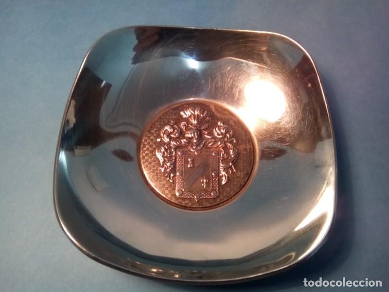 Ceniceros: Cenicero cromado en perfecto estado - Foto 3