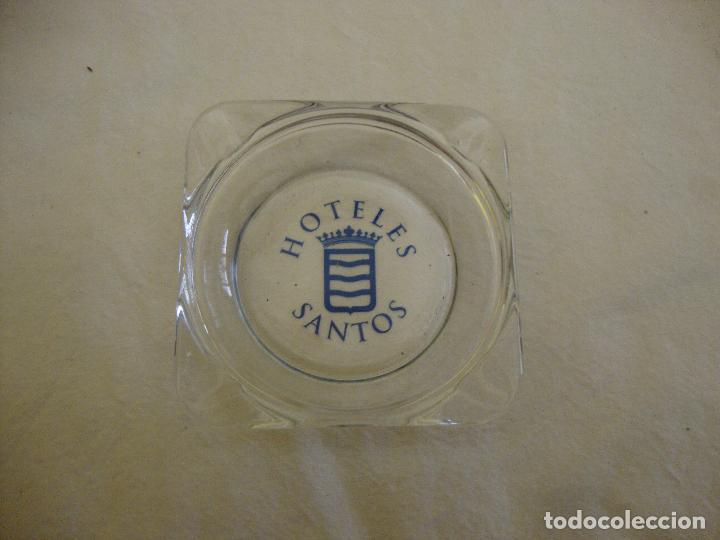 Ceniceros: CENICERO HOTELES SANTOS - Foto 1