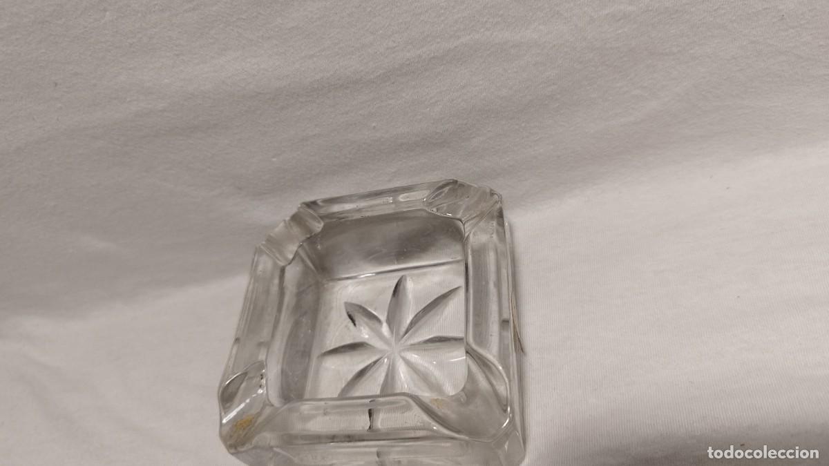 Ceniceros: Antiguo Cenicero de Cristal - Foto 2