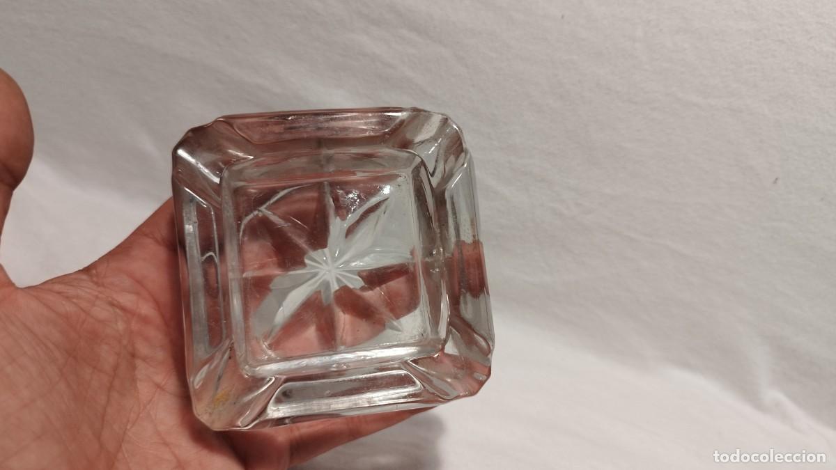 Ceniceros: Antiguo Cenicero de Cristal - Foto 3