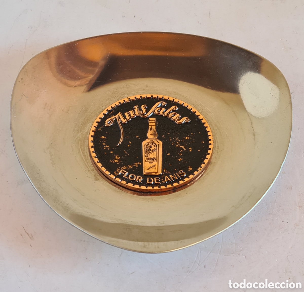 Ashtrays: Cenicero An&iacute;s Salas Botella Flor de An&iacute;s - Monforte del Cid Alicante Decoraci&oacute;n Licor Aguardiente