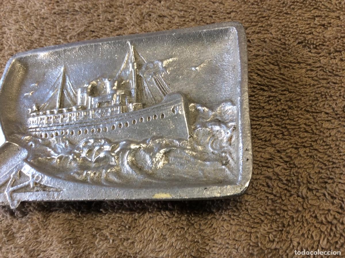 Ceniceros: CENICERO DE COLECCI&Oacute;N CON RELIEVE DE BARCO - Foto 3