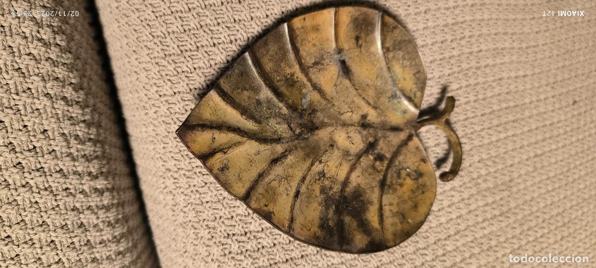 Ashtrays: CENICERO DE BRONCE - FORMA DE HOJA