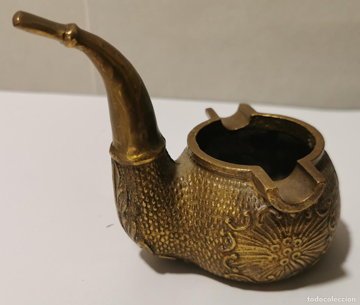 CENICERO PIPA DE LAT&Oacute;N