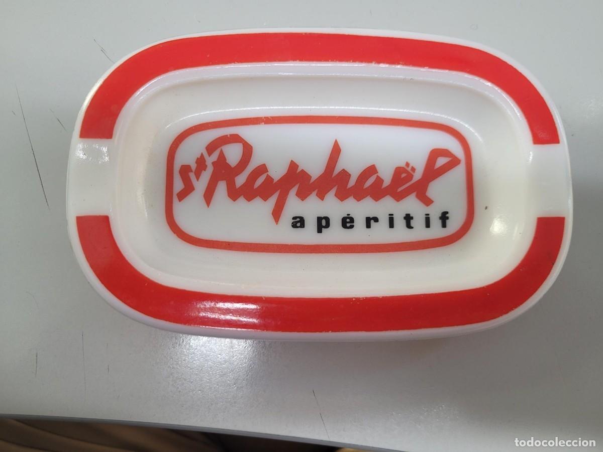 Ceniceros: Cenicero gen&eacute;rico raphael aperitif original de la epoca - Foto 1
