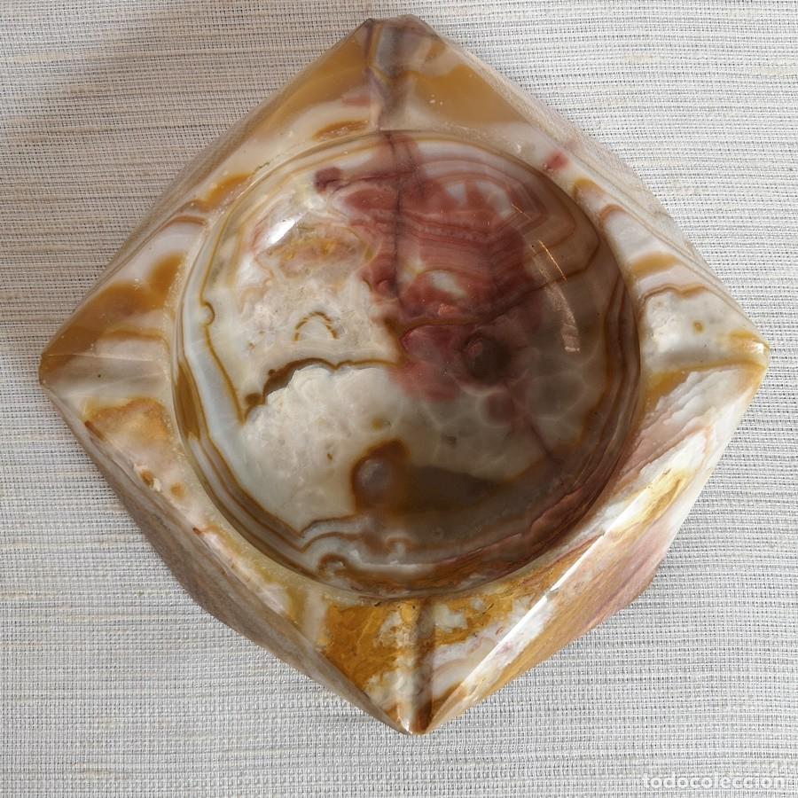 Ceniceros: Cenicero de Alabastro - Foto 4