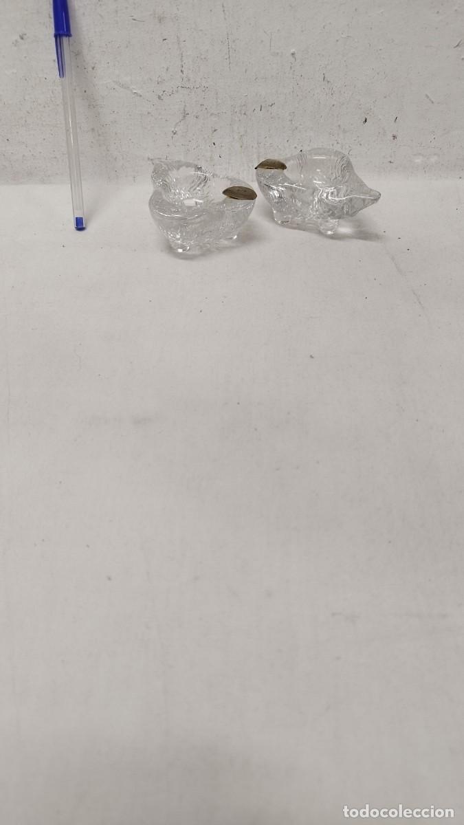 Pareja de ceniceros de cristal