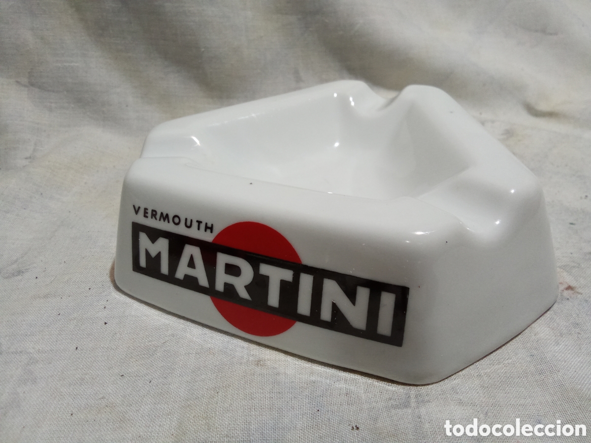 Ceniceros: CENICERO DE PUBLICIDAD DE MARTINI PORCELANA SANTA CLARA VIGO