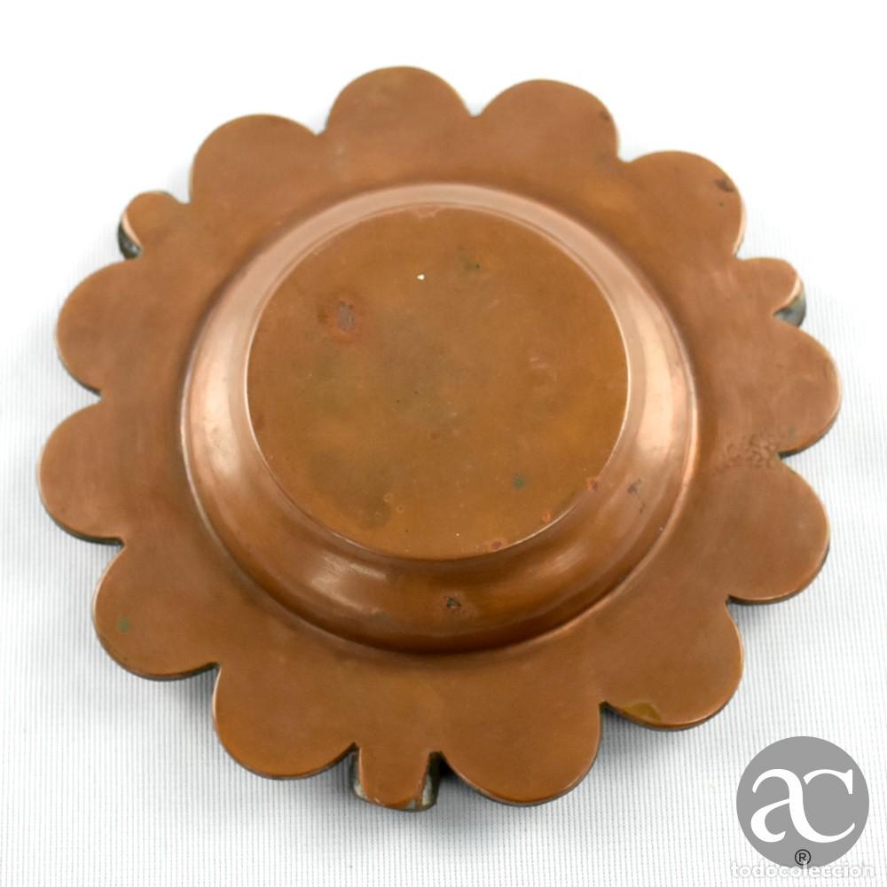 Ceniceros: Cinzeiro em cobre e moedas antigas, &ldquo;Recorda&ccedil;&atilde;o de &Eacute;vora&rdquo; - Foto 6