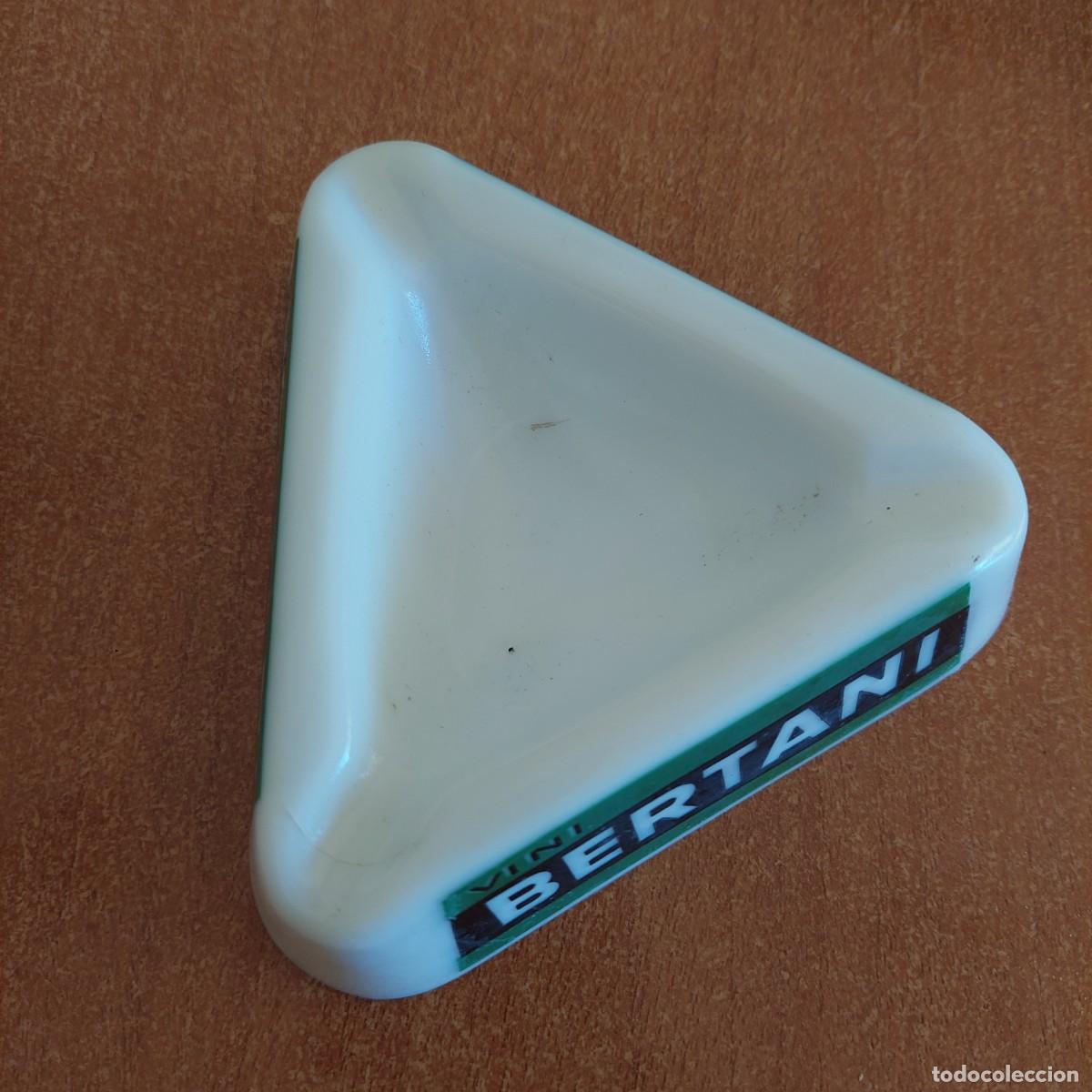 Ceniceros: Cenicero vini bertani opalina - Foto 2