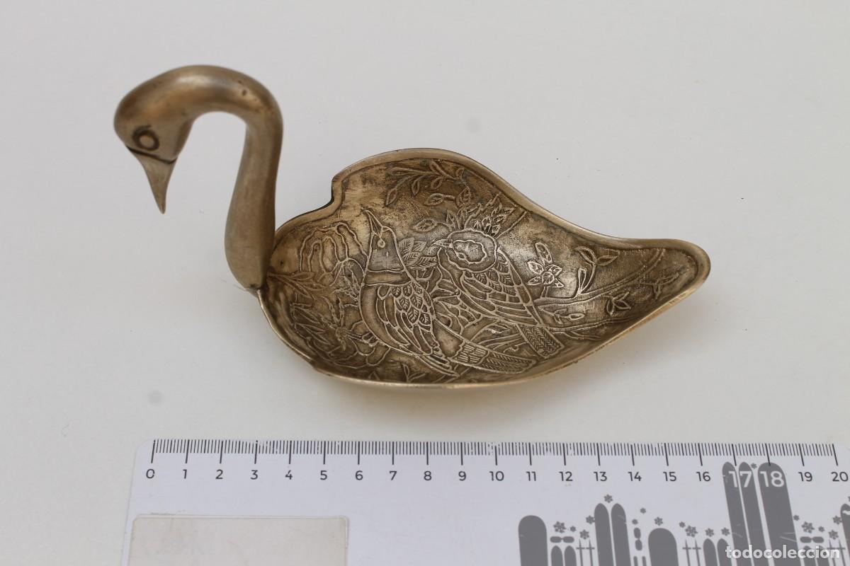 Ceniceros: CENICERO DE BRONCE CISNE - Foto 4