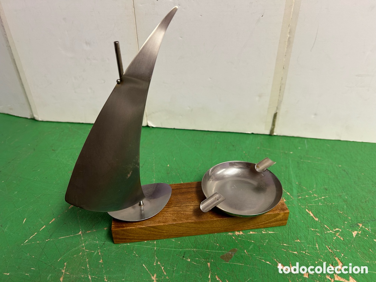 Ashtrays: CENICERO METAL N&Aacute;UTICO VINTAGE
