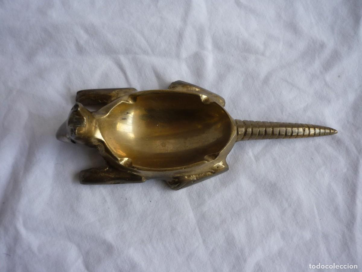 Ceniceros: Cenicero de bronce en forma de armadillo - Foto 2