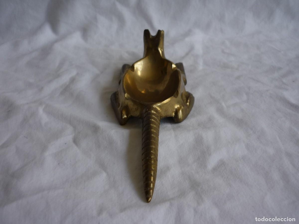 Ceniceros: Cenicero de bronce en forma de armadillo - Foto 6