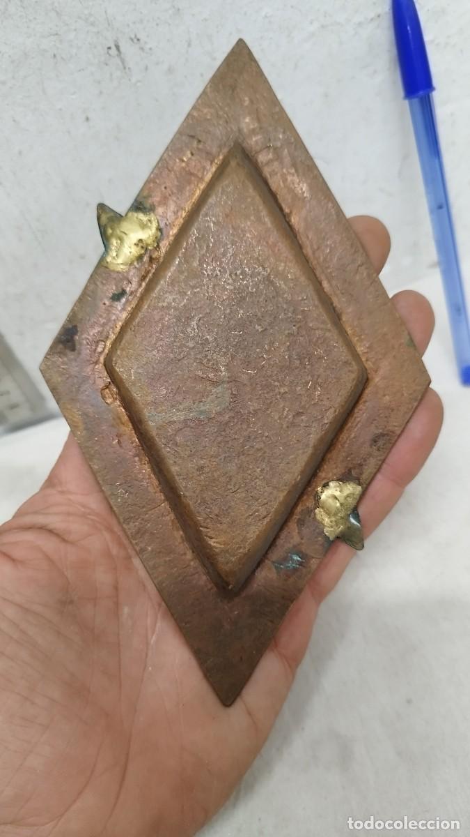 Ceniceros: Antiguo cenicero de cobre en forma de rombo. - Foto 4