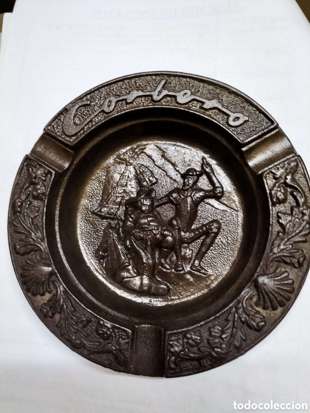 Ashtrays: Antiguo Cenicero de Hierro con publicidad de Corber&oacute;. A&ntilde;os 60 -70. Con imagen del Quijote.