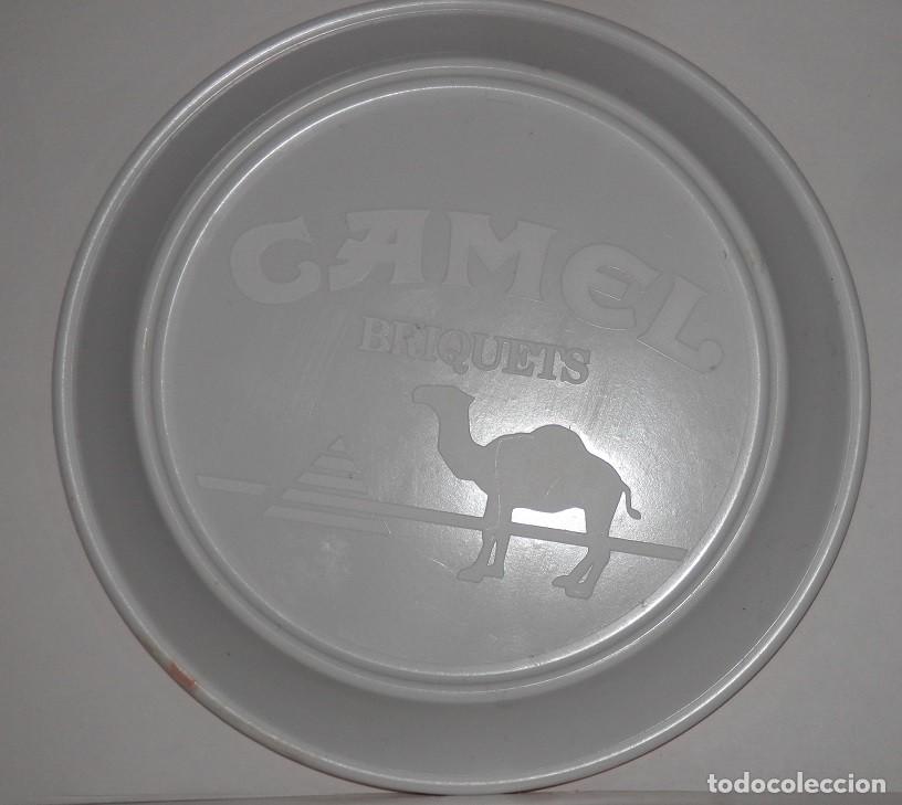Ceniceros: CENICERO DE LOS TABACOS CAMEL - Foto 2