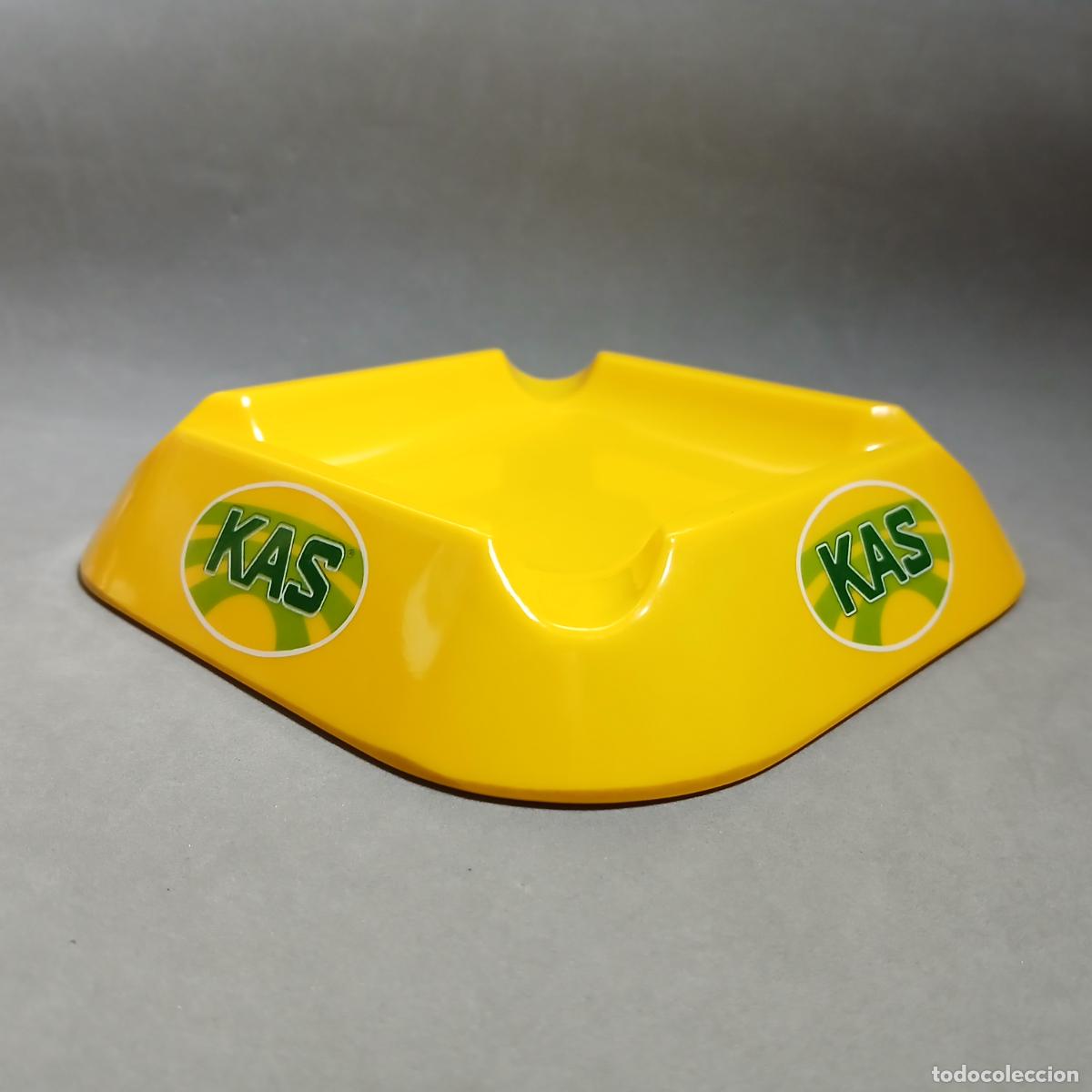 Cendriers: Refrescos KAS, antiguo cenicero vintage con publicidad. A&ntilde;os 80. Fabricado por EFMEN, Gij&oacute;n