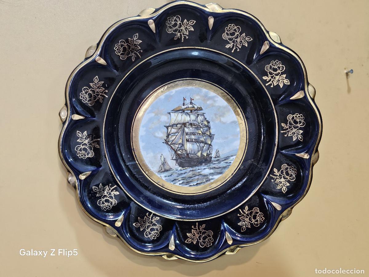 Ceniceros: plato de porcelana con barco - Foto 1