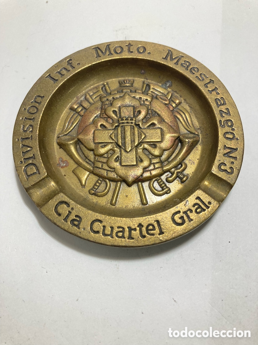 Ceniceros: Cenicero de Bronce homenaje militar infanter&iacute;a moto /xy11